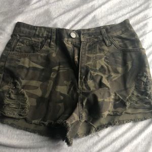 High waisted camo shorts